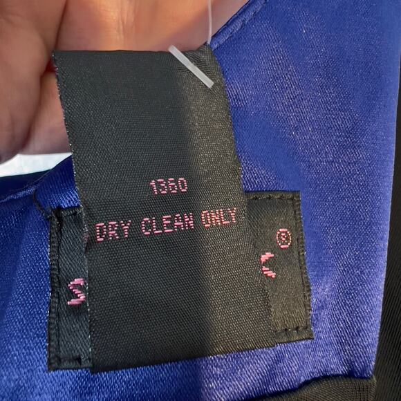 Shape FX Above the Knee Dress Woman Size 4 Royal Blue Ulimate Control Lining - Picture 15 of 16